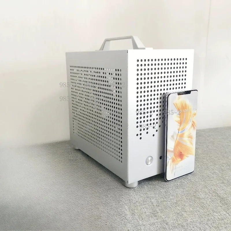 ミニITXタワーケース（キャリーハンドル付き）、ディスクリー - Pc Gaming Itx のレビューと価格